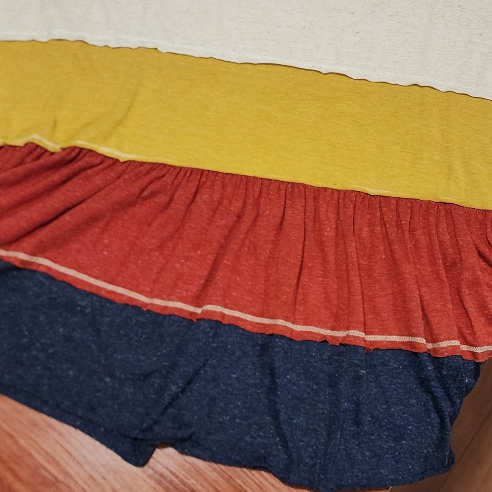 Colorblock Women's Top - Picture 3 of 4